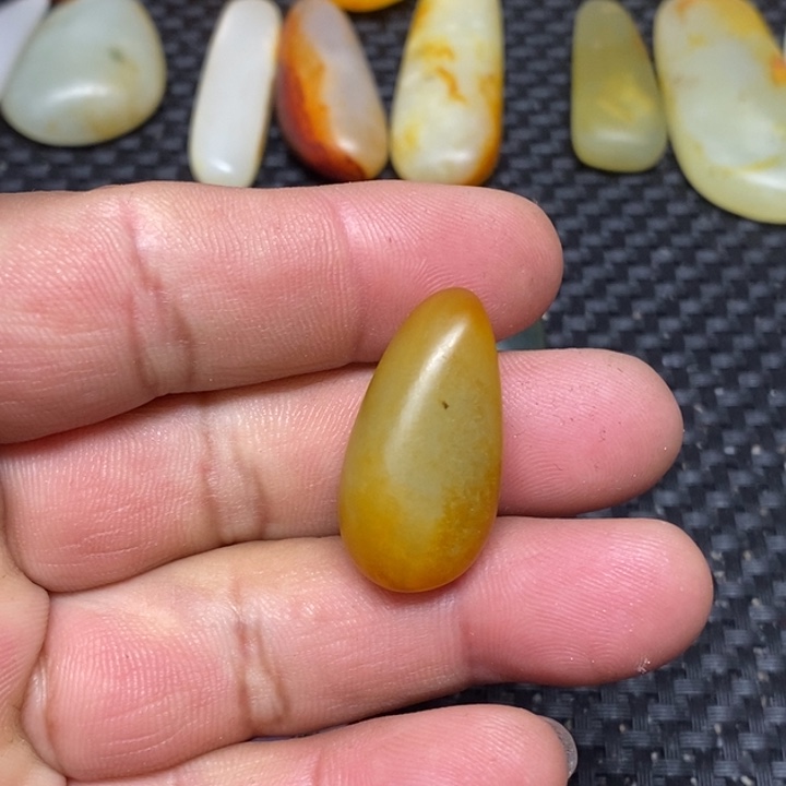 和田玉（白玉）珠宝奇石未镶嵌