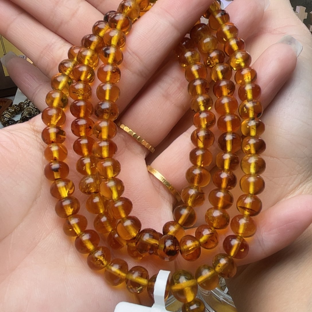 琥珀未镶嵌裸石7+