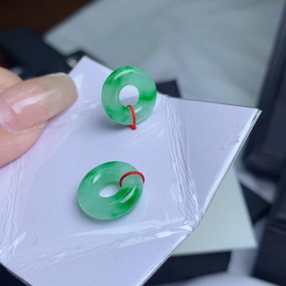 翡翠耳饰未镶嵌甜甜圈