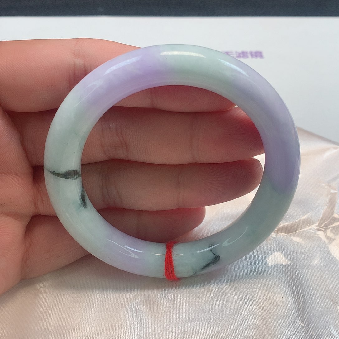 翡翠手镯（圆镯）未镶嵌261号