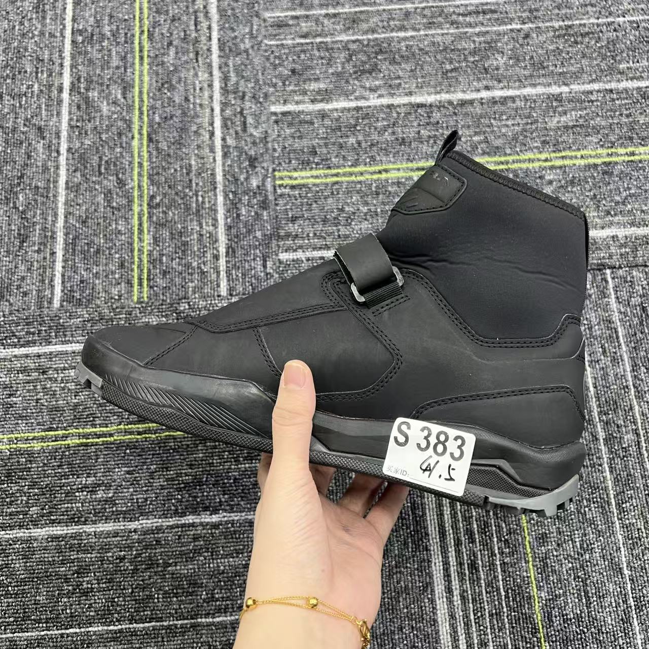 3-新款户外运动百搭休闲鞋 S383