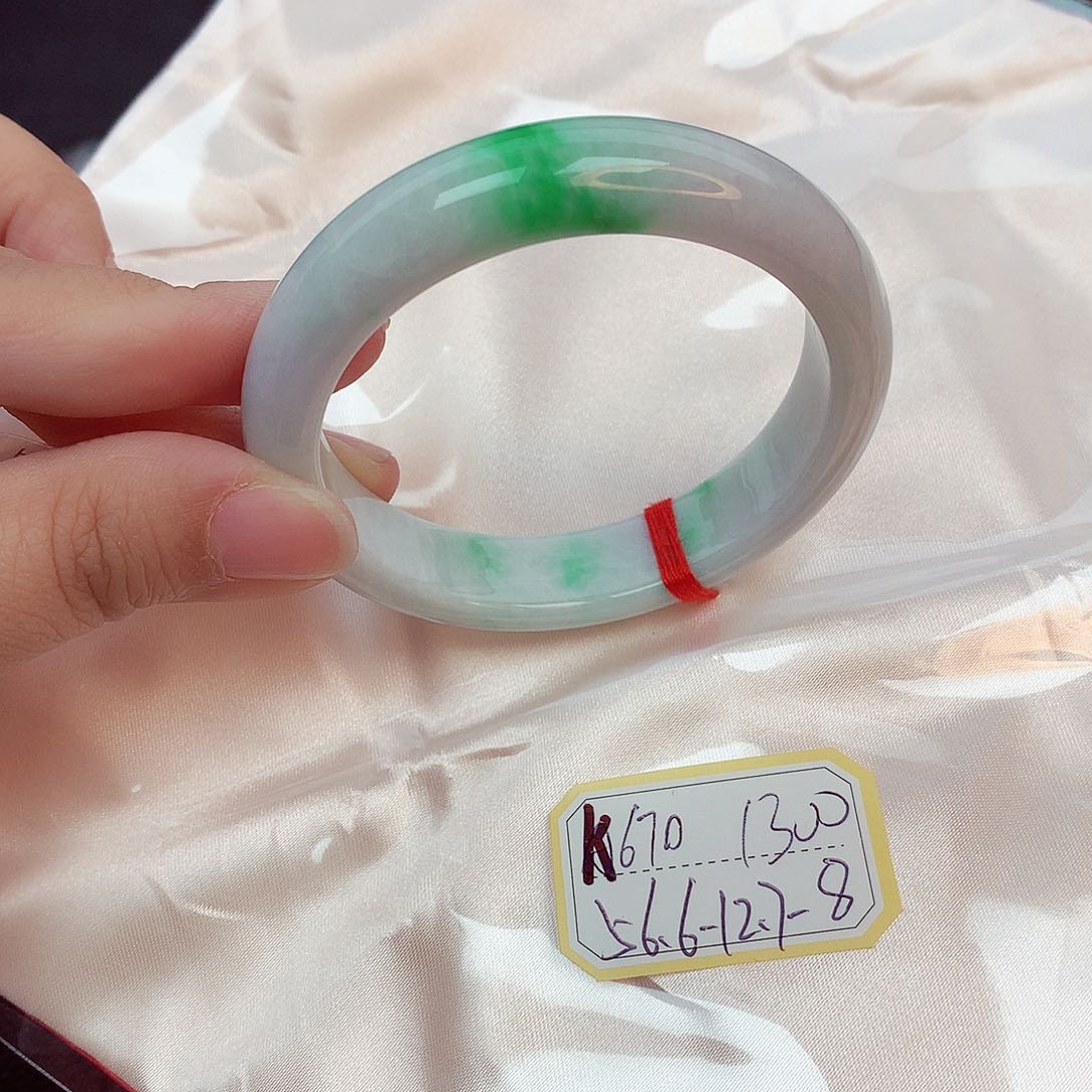 翡翠未镶嵌手镯缅甸翡翠