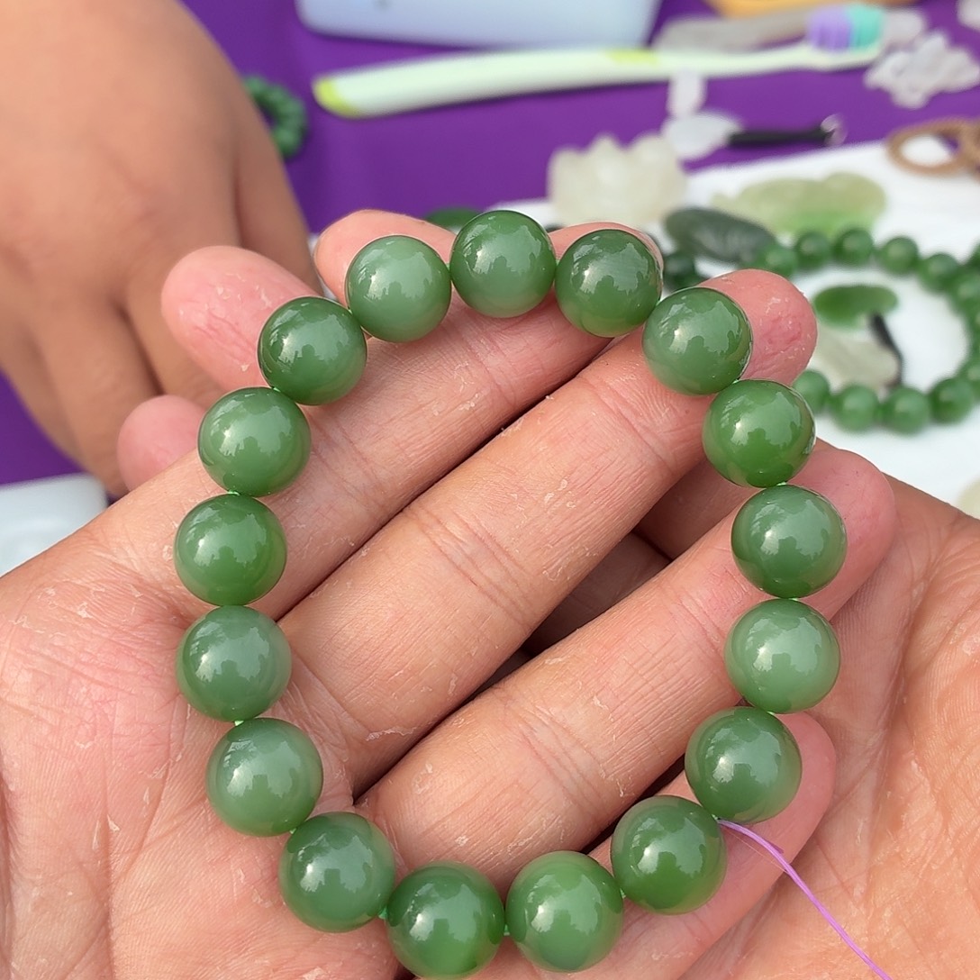 和田玉未镶嵌手链