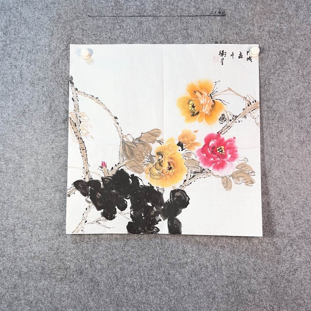 国画132 牡丹花盛开的季节里