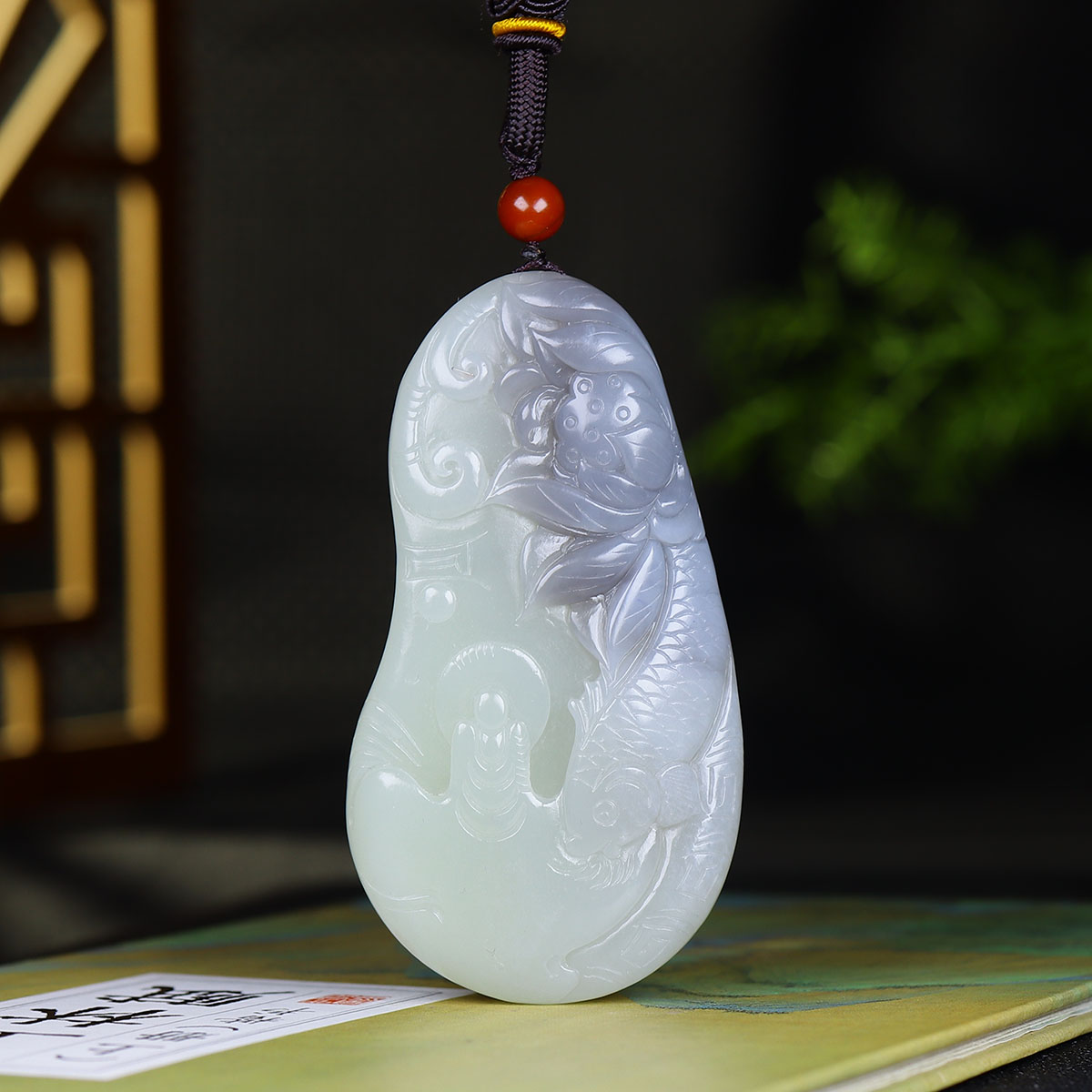 113002和田玉烟紫悟道把件