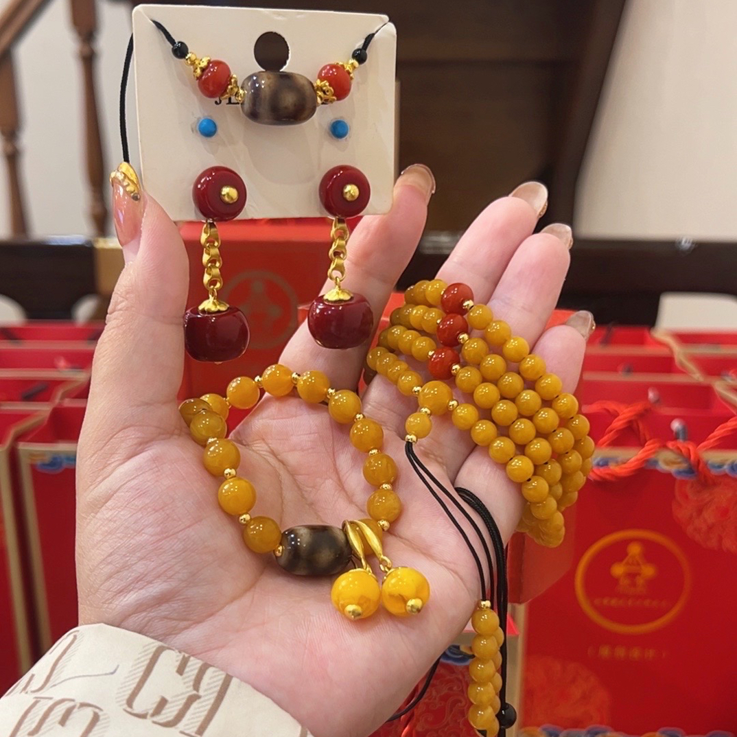 铜合金亚克力项链  （松赞饰品店新号）郯城吉祥纹，新款六件套！