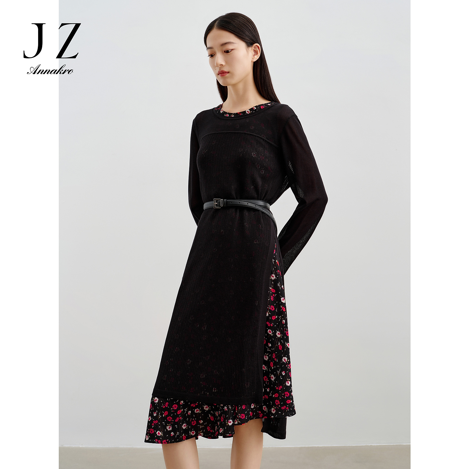 JZ玖姿JLFC31403雅致简约印花两件套开叉H型毛衫连衣裙女2025春款
