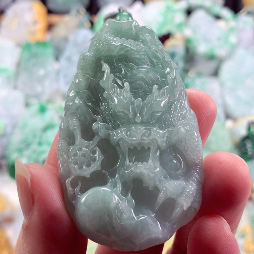 【闪购商品】翡翠吊坠(不含链)未镶嵌