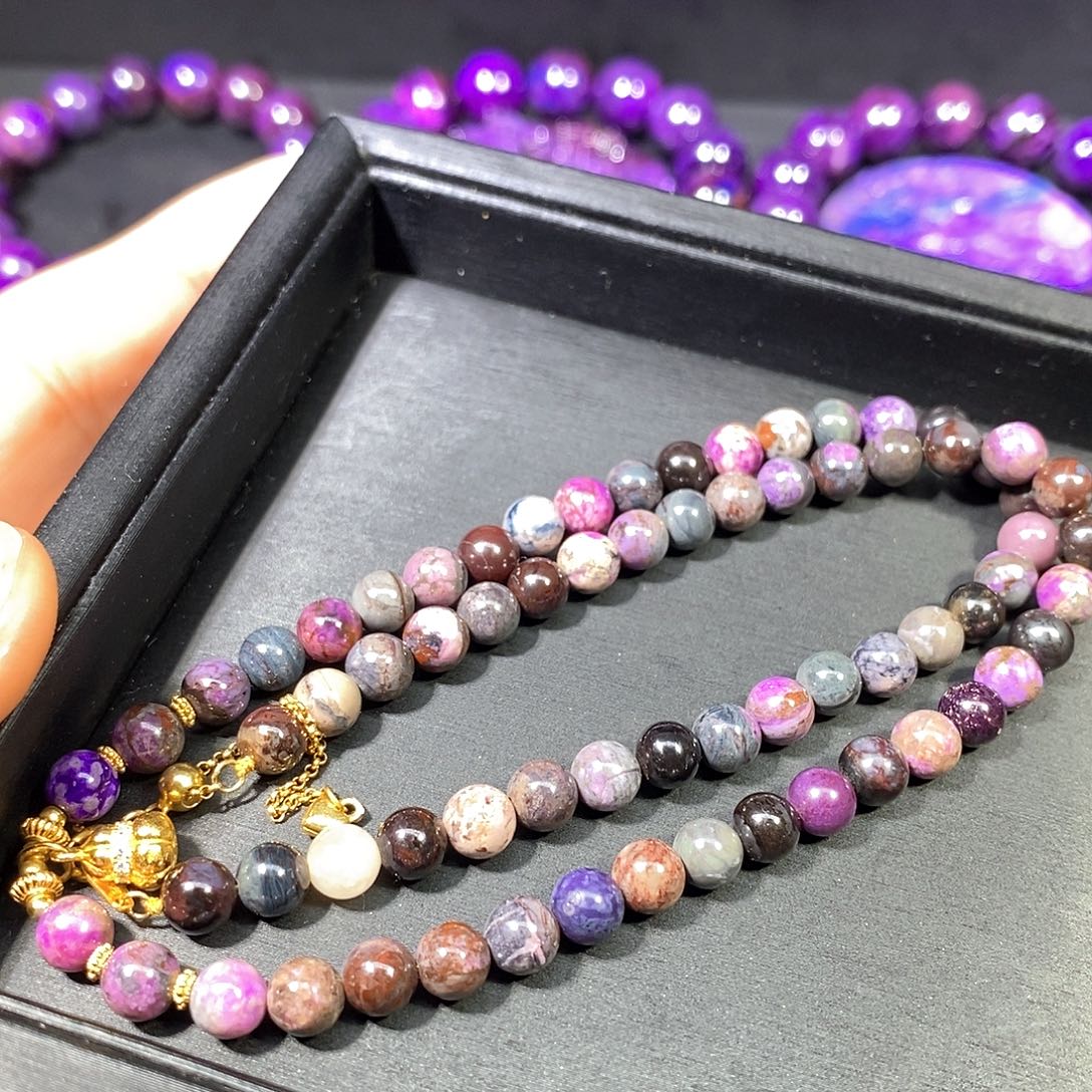 苏纪石（舒俱来）未镶嵌南非老矿舒俱来泥地樱花圆珠直链