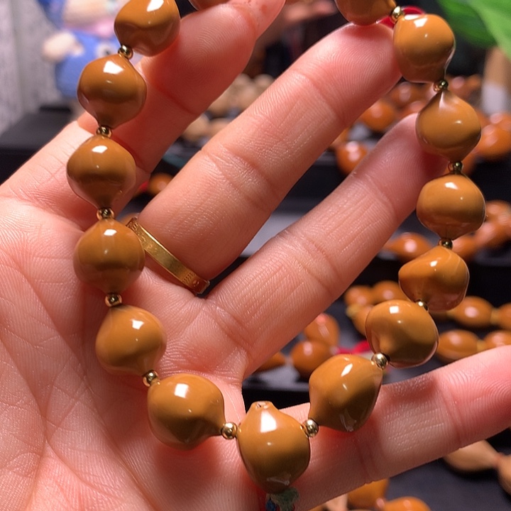 手串/手链橄榄核三花手串