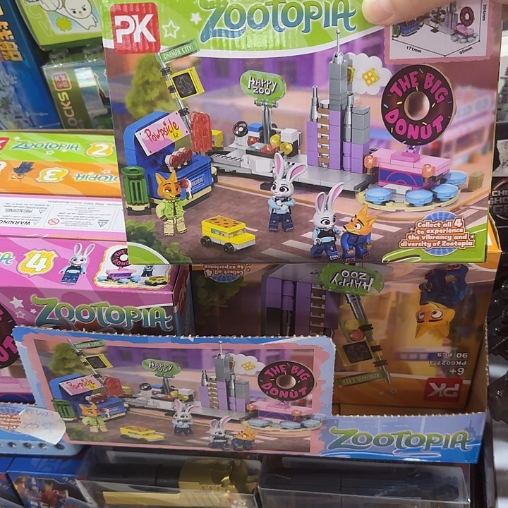 8个装疯狂动物城积木