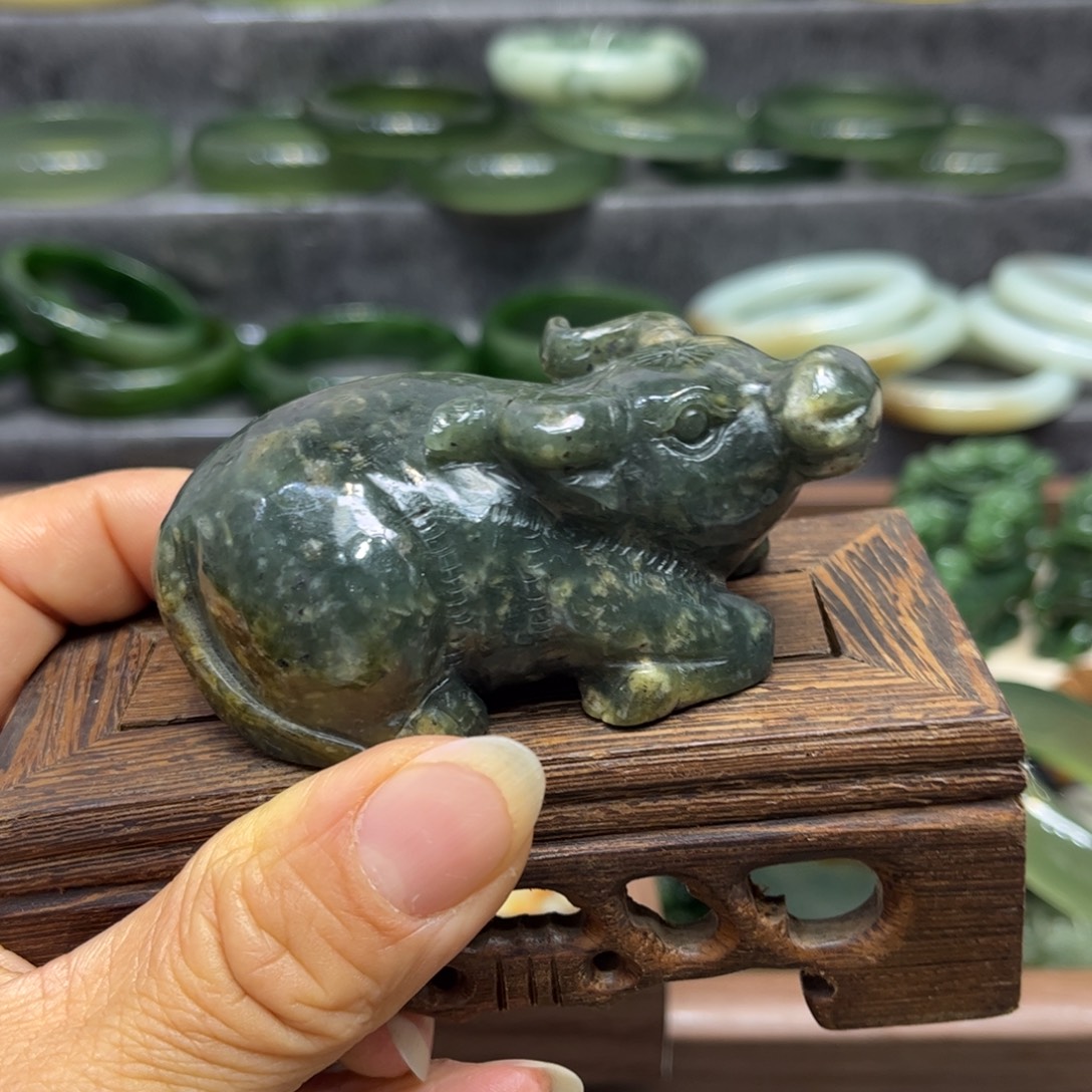 和田玉（糖玉）未镶嵌车挂