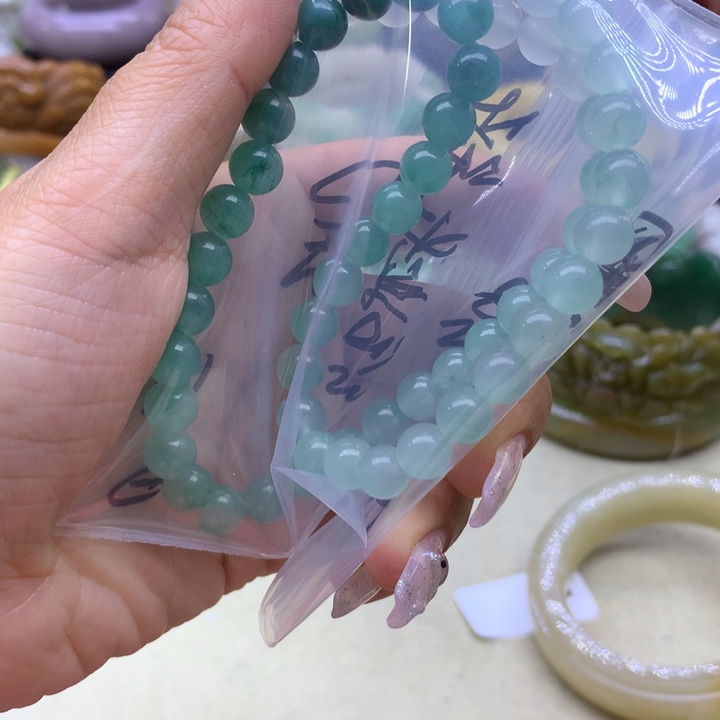 石英质玉135789987未镶嵌打*溜