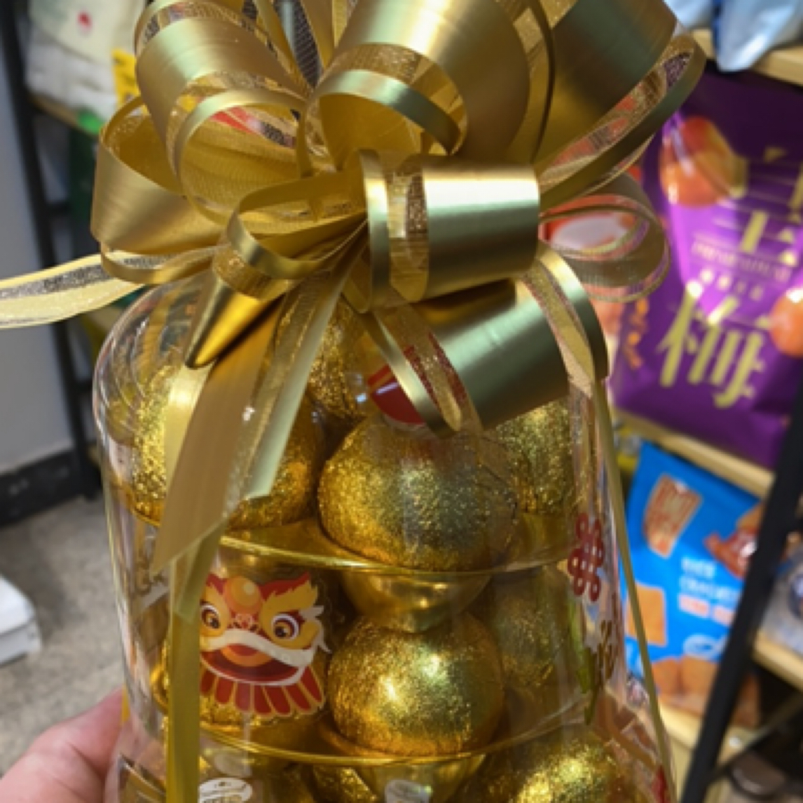 蛇年发财小金橘。