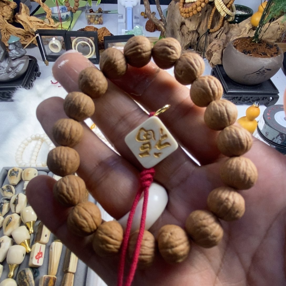 金刚菩提吊坠重****佰小金刚配饰