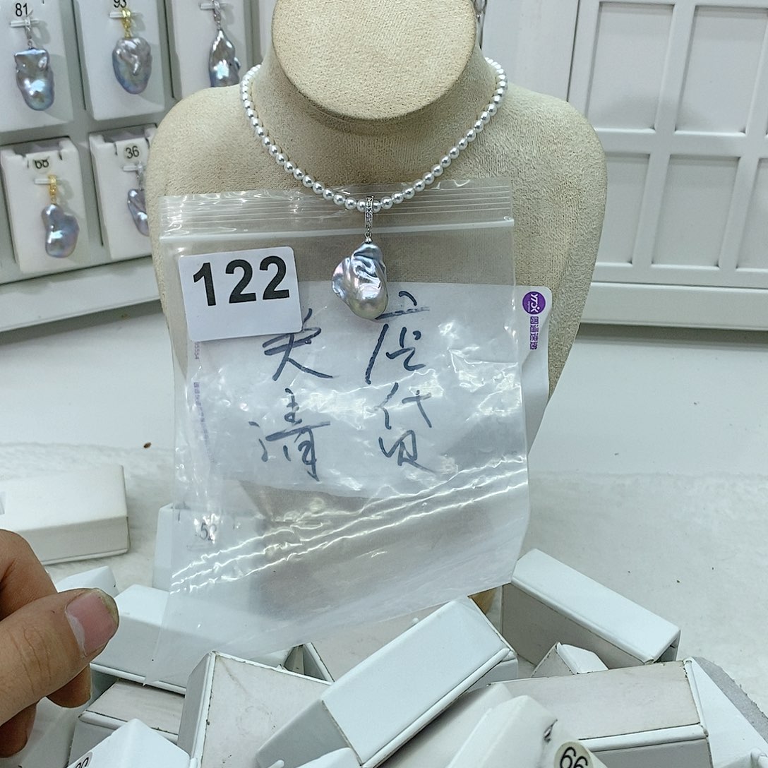 淡水珍珠颈饰合金