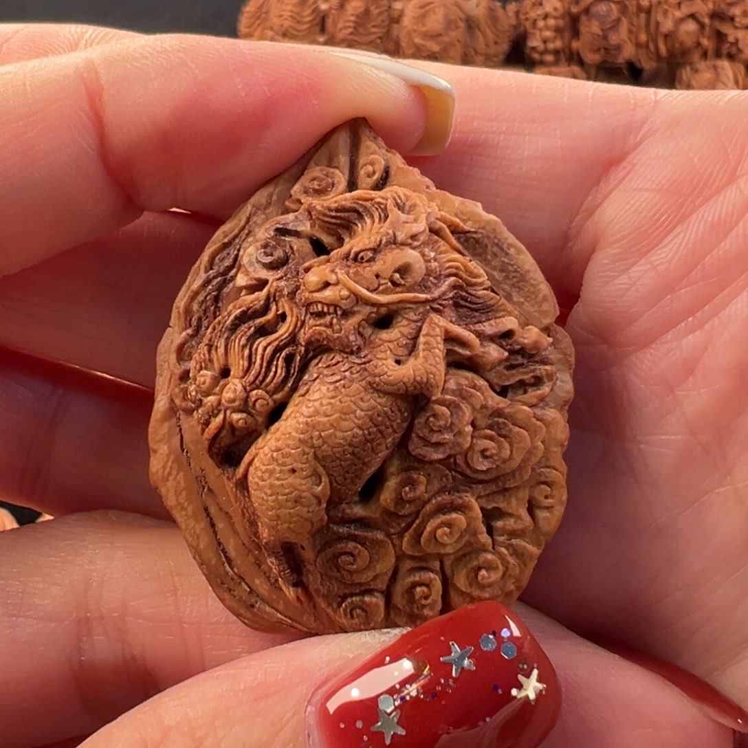 吊坠桃核就***气桃核雕刻麒麟单籽