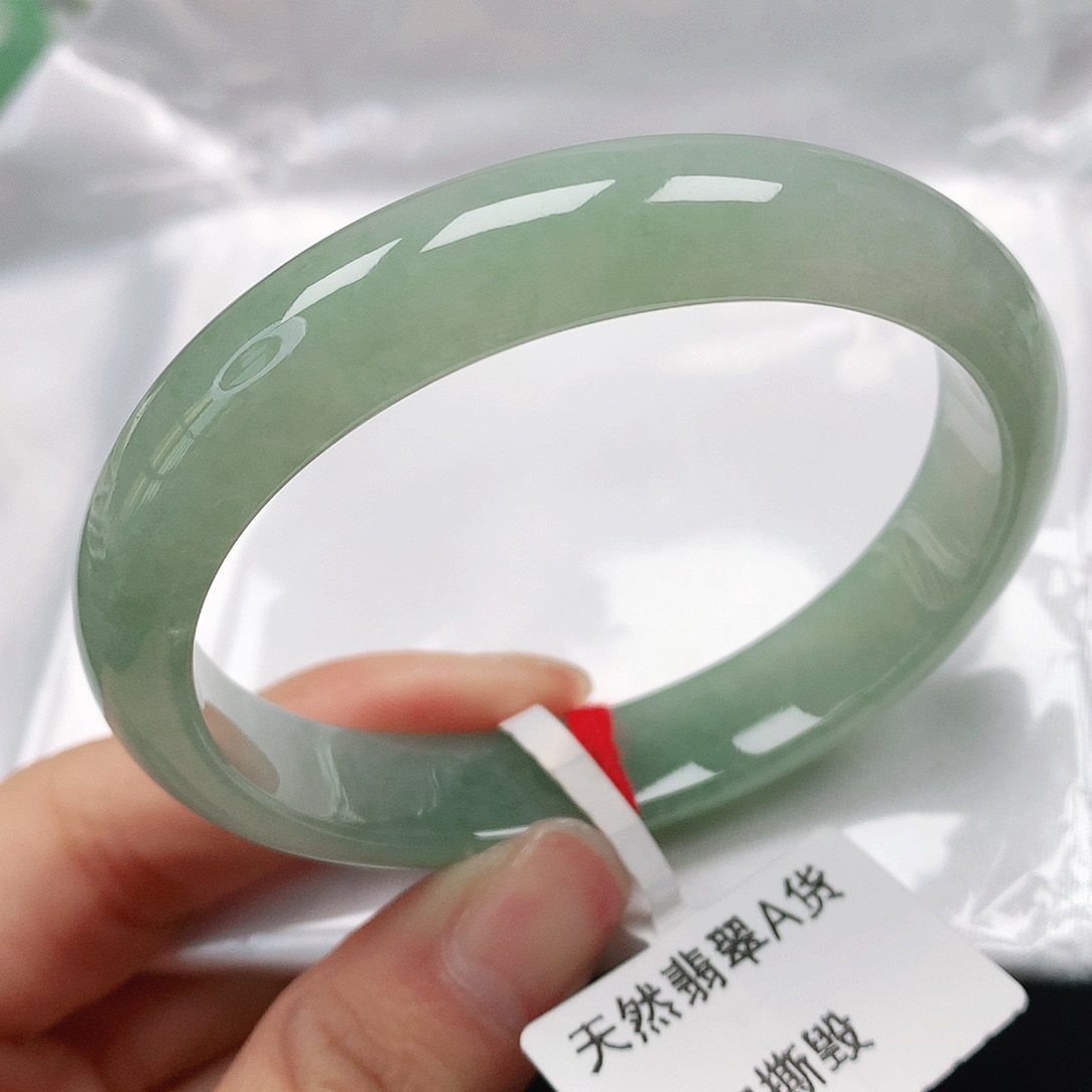 翡翠手镯（贵妃镯）未镶嵌天然翡翠手镯53
