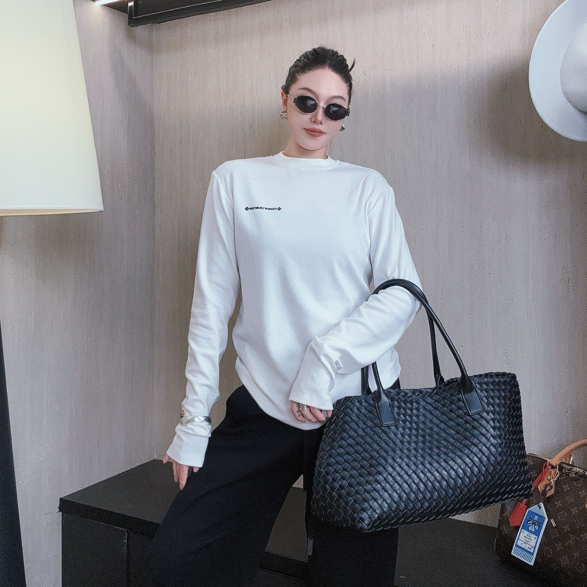 高级感字母磨毛长袖加厚T恤宽松内搭上衣