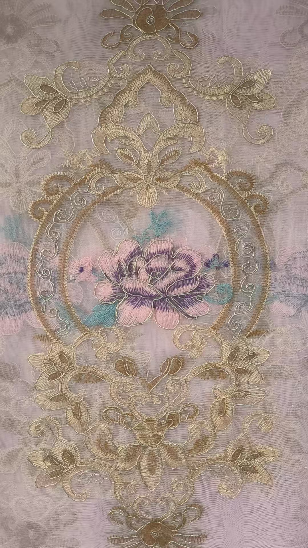 欧式金丝盘带绣牡丹色粉窗纱