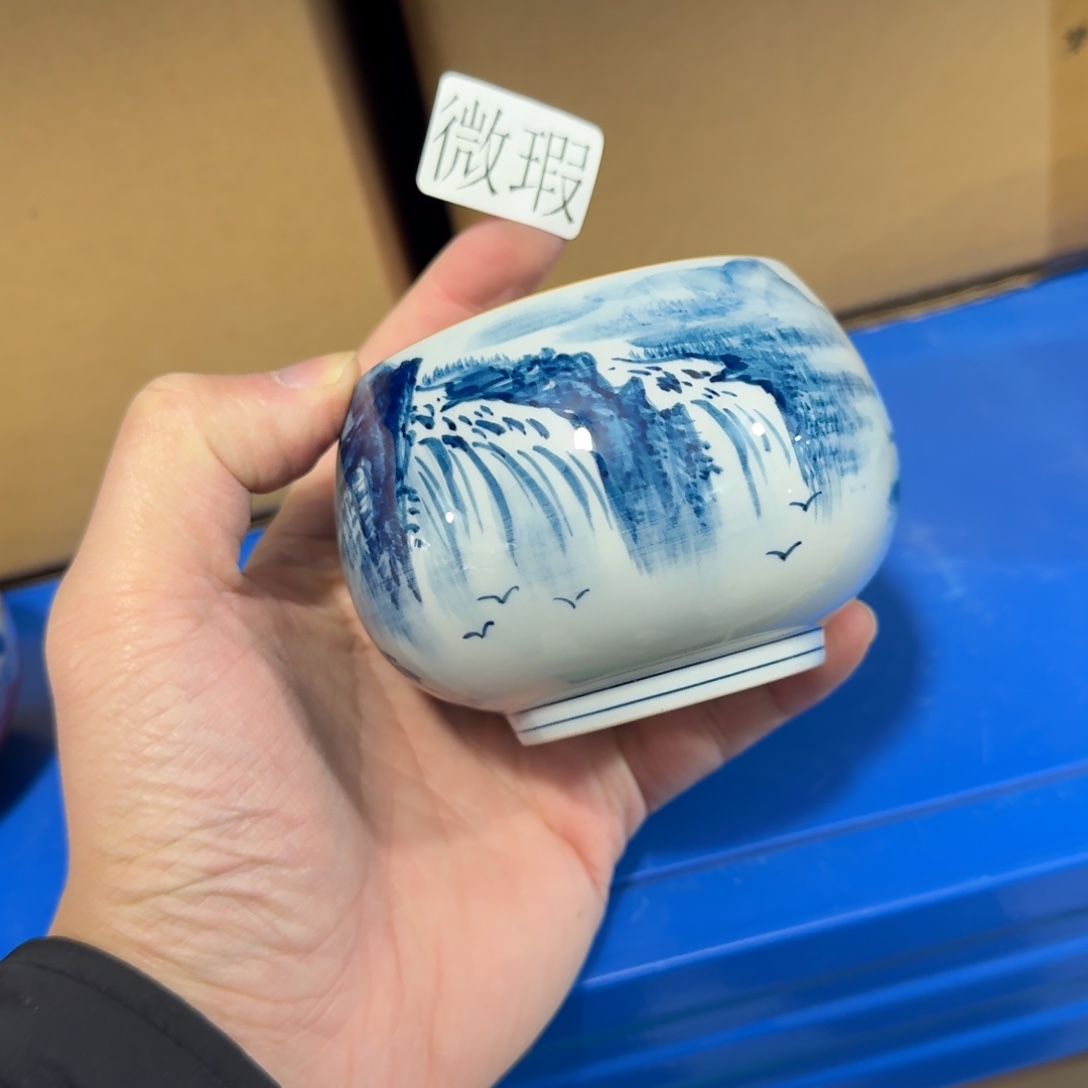 釉下手绘茶具微瑕