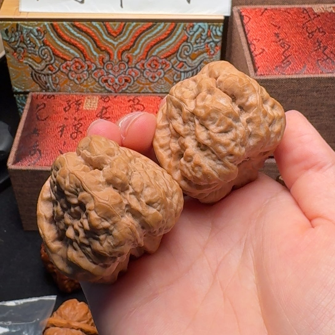 囚***心文玩核桃精品蛤蟆42