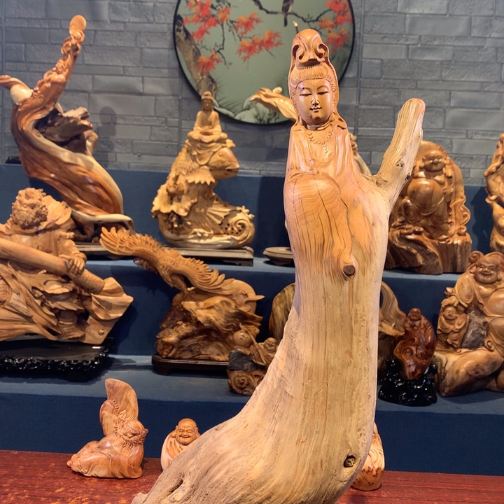 柏木（崖柏）根雕摆件