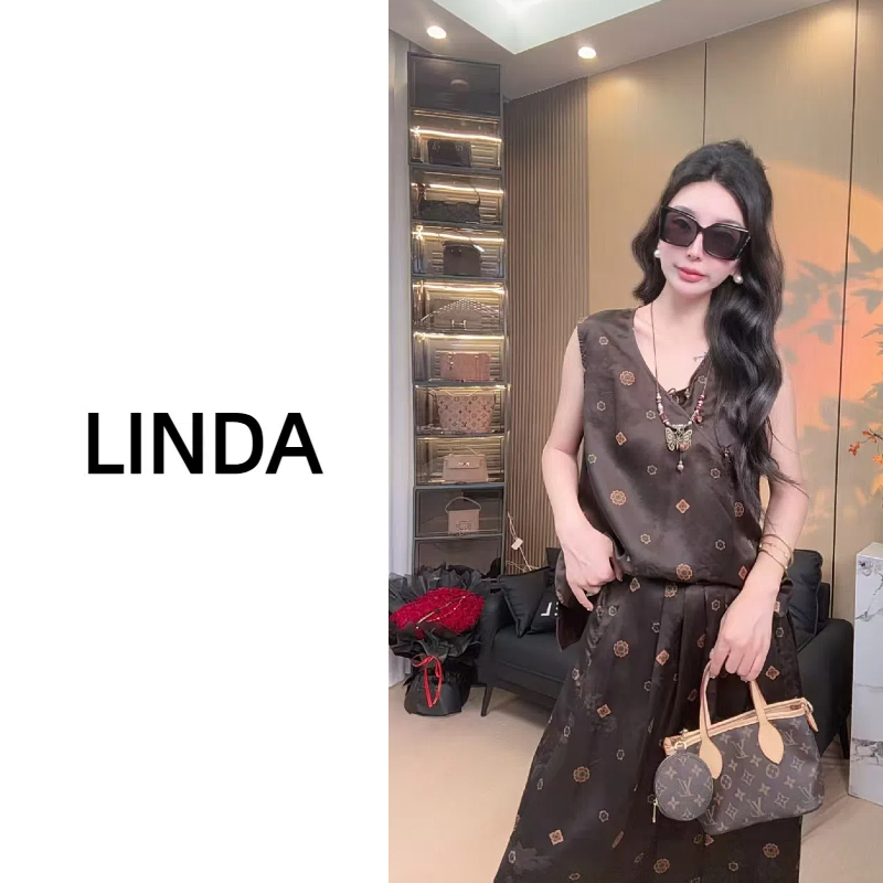 法式复古老钱风无袖设计感上衣2025年夏季轻熟风别致半身裙套装女