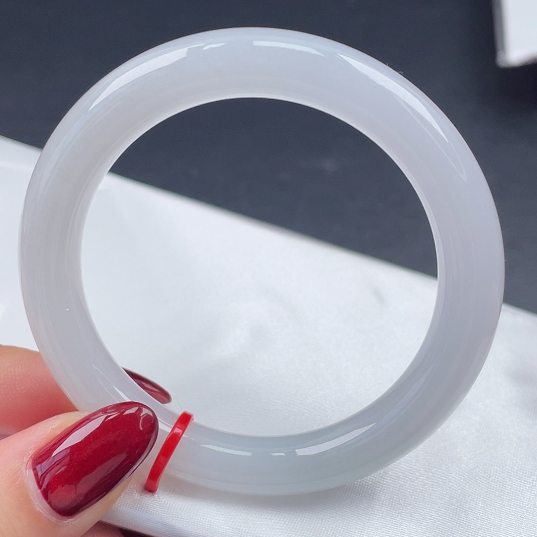 翡翠未镶嵌手镯52圆条