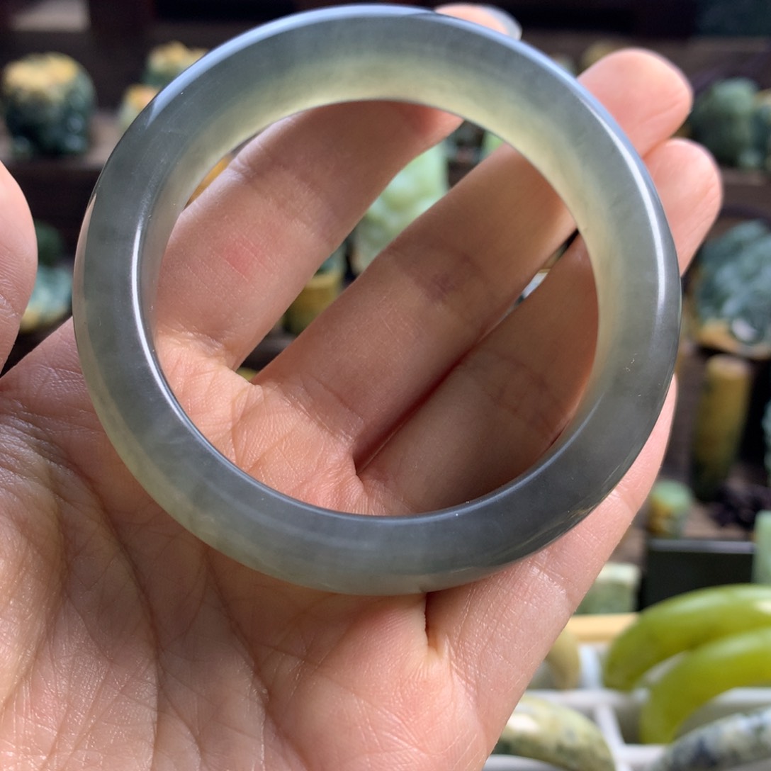 蛇纹石玉手镯合金愿*