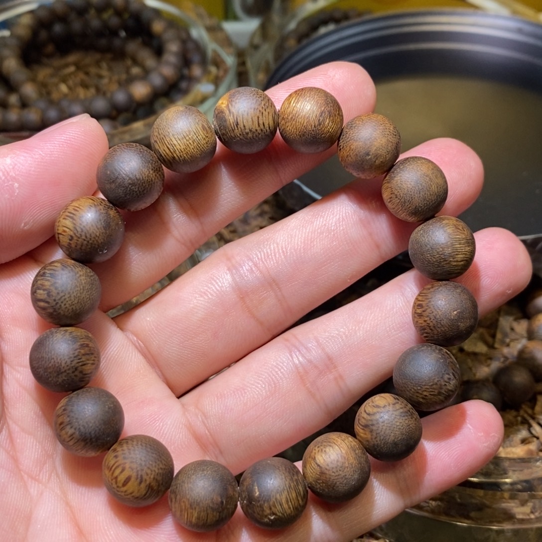 动***师沉香手串沉香手串单圈12