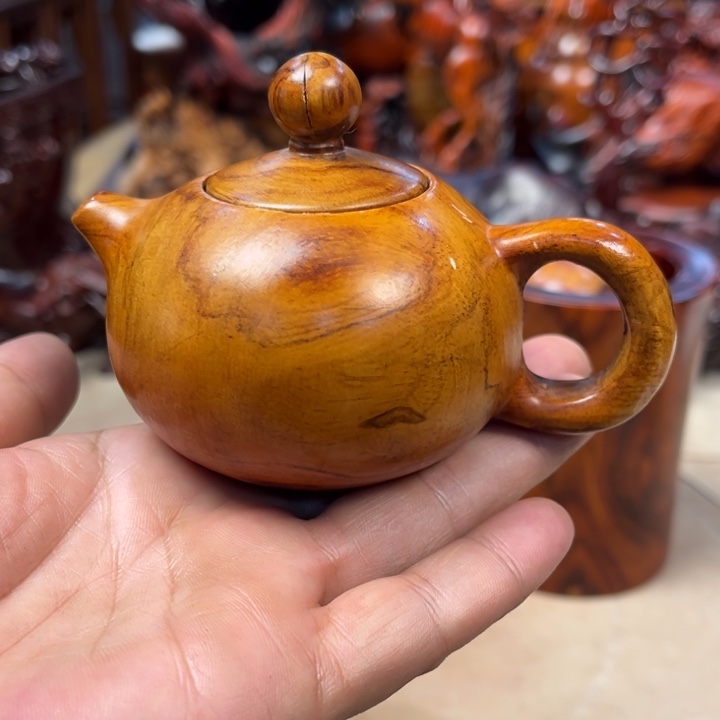 黄花梨/降香黄檀越黄把把壶