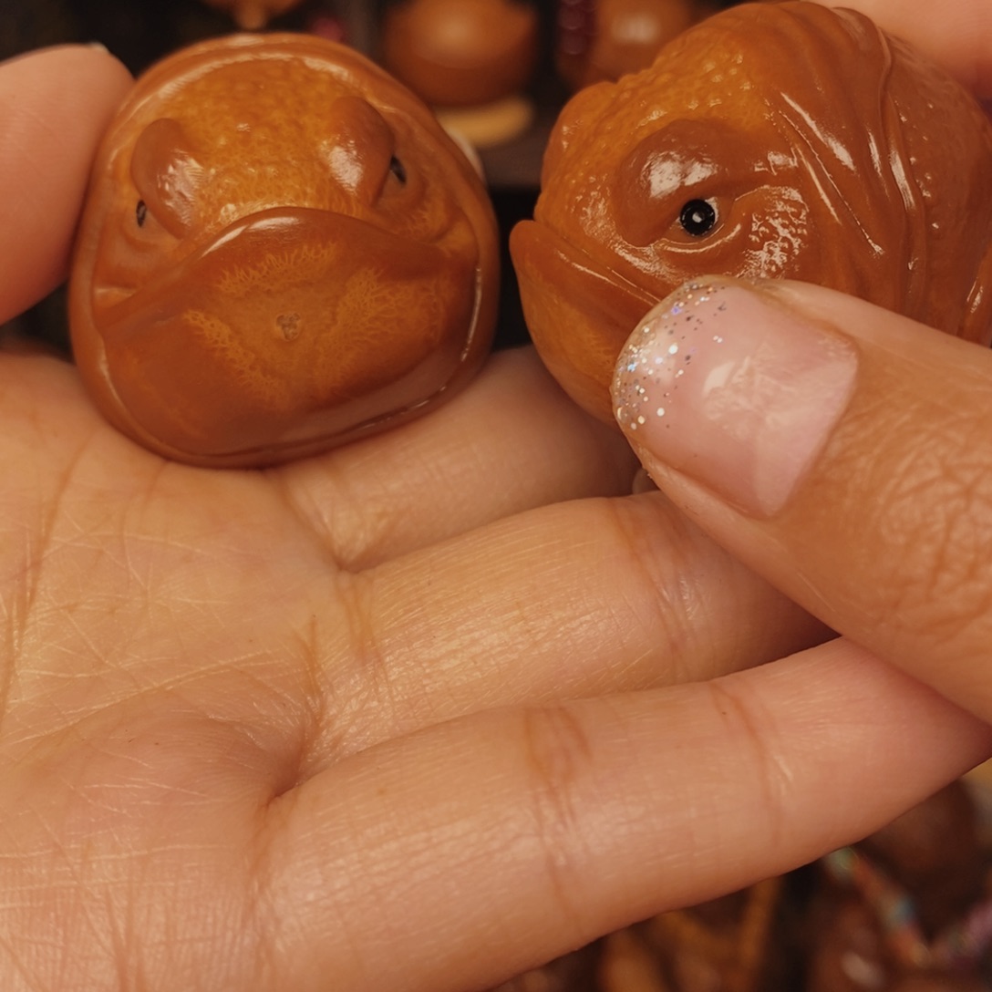 橄榄核手串/手链吞金兽一对0078