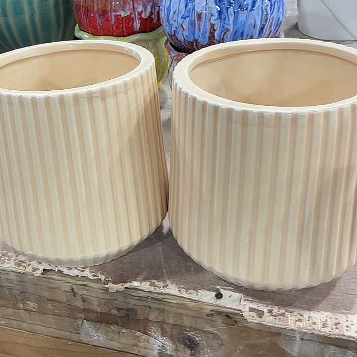 有孔！！口径不清楚问客服满9元包邮