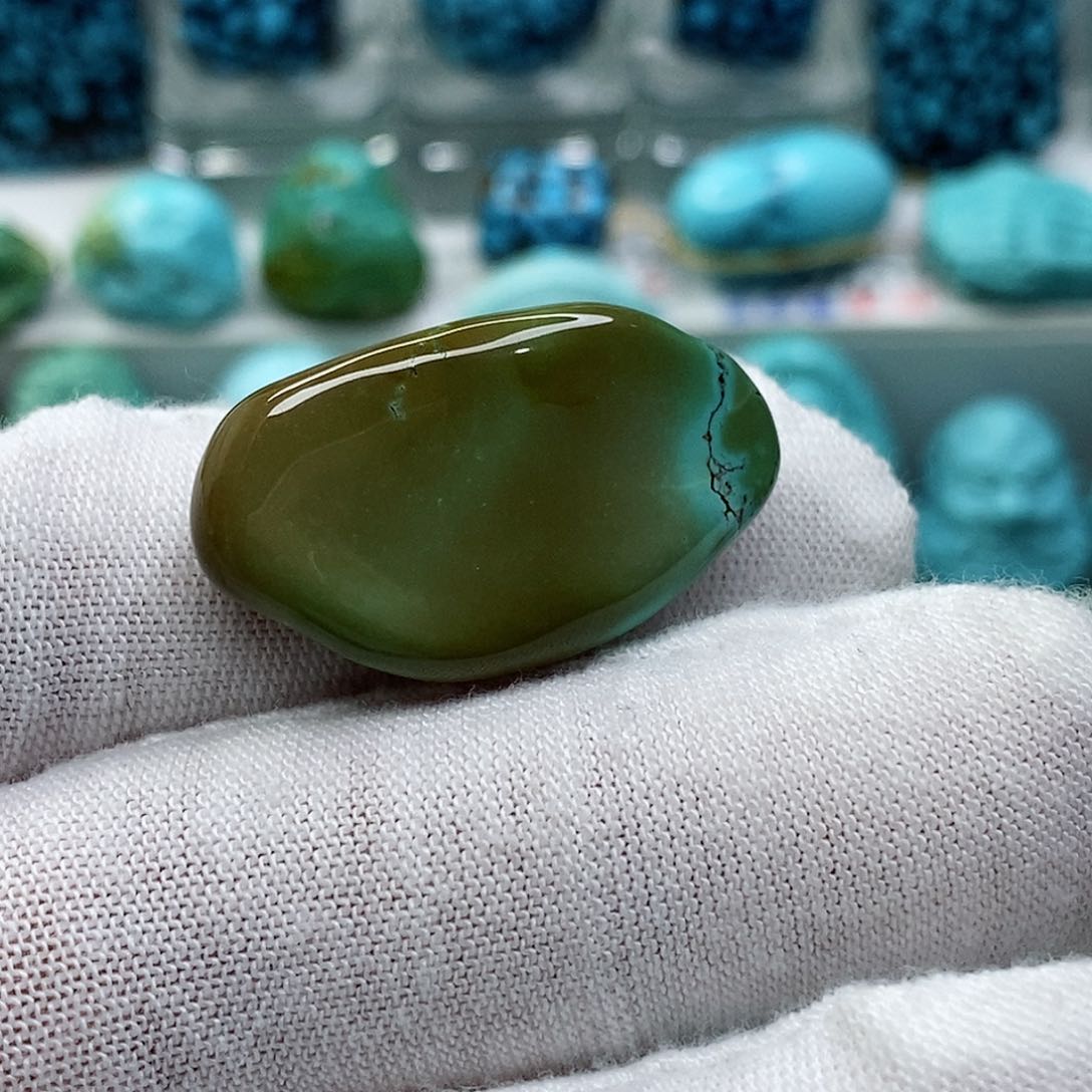 绿松石珠宝奇石未镶嵌