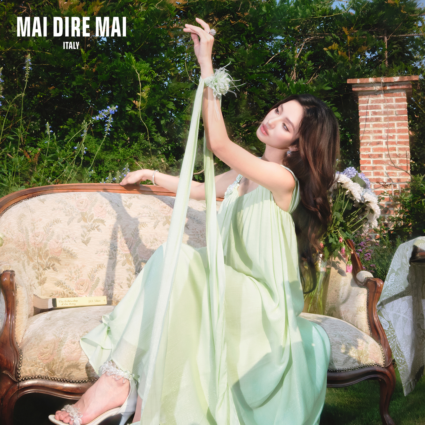 MAI DIRE MAI邂逅清新花朵飘带直筒宽松吊带连衣长裙女夏浪漫度假