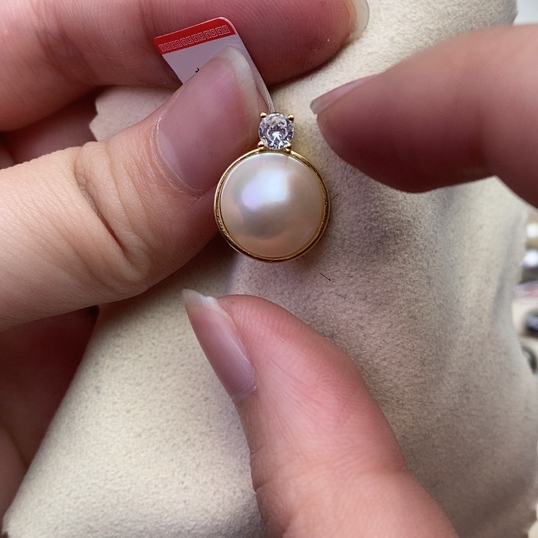 拼合珍珠（马贝珠）颈饰银S925镶嵌