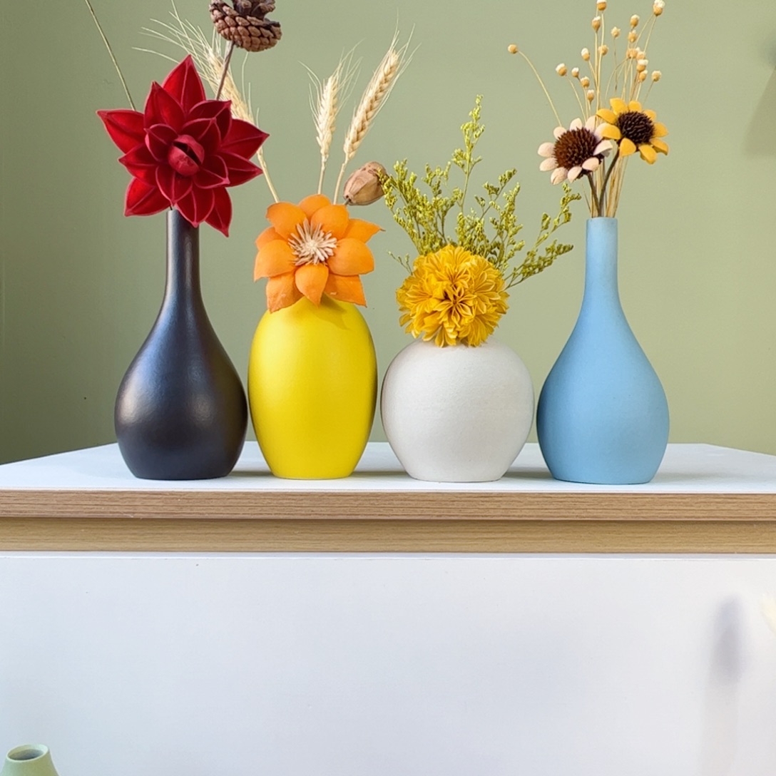 瓷片陶瓷花瓶带花高度20-30厘米左右