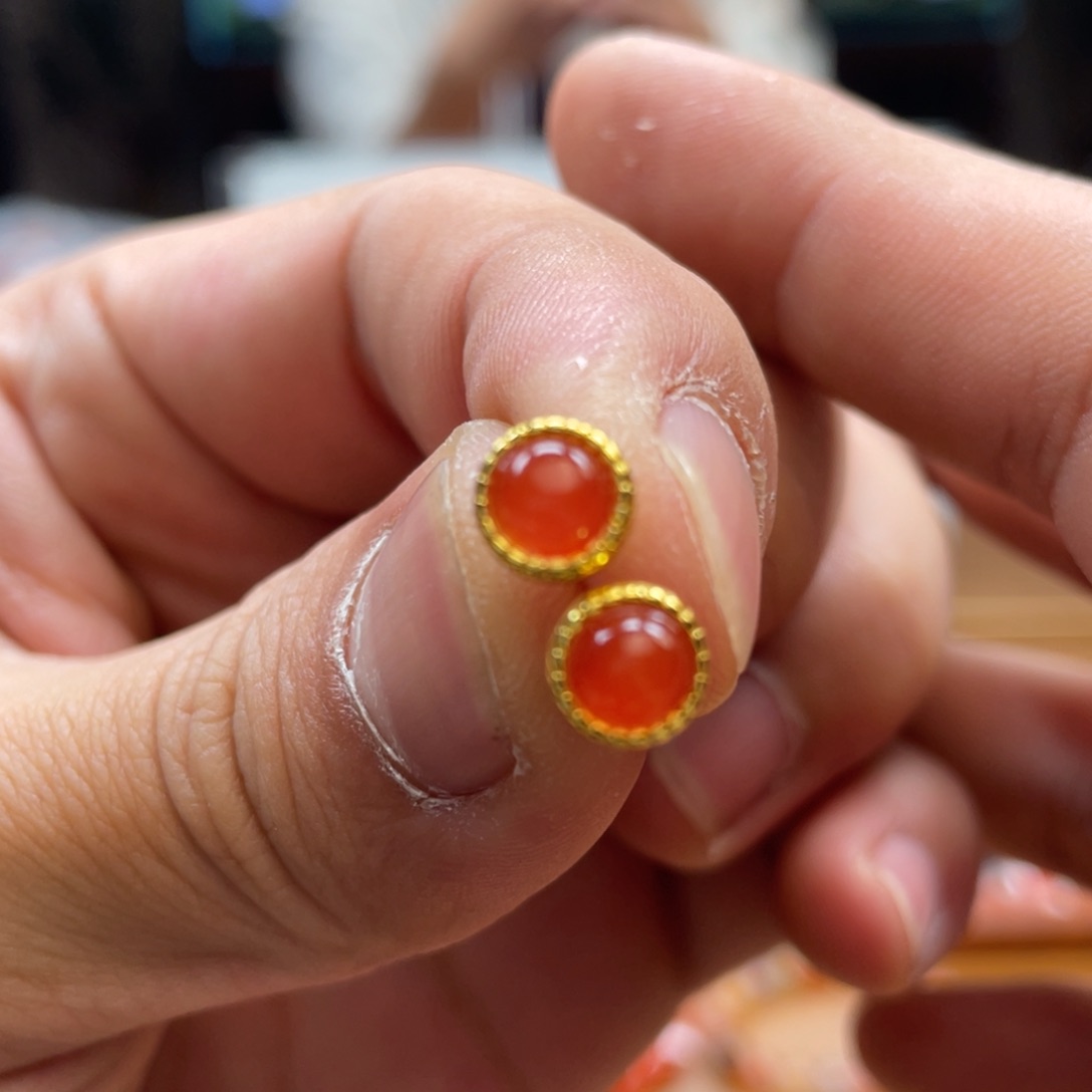 南红玛瑙耳钉银S925镶嵌河湾冰红耳钉