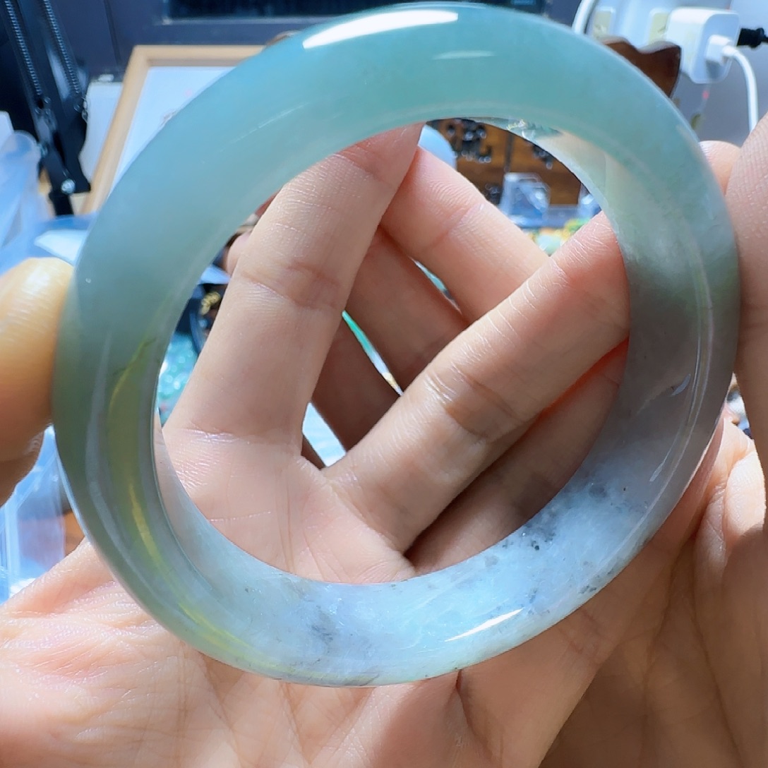 翡翠未镶嵌手镯翡翠199