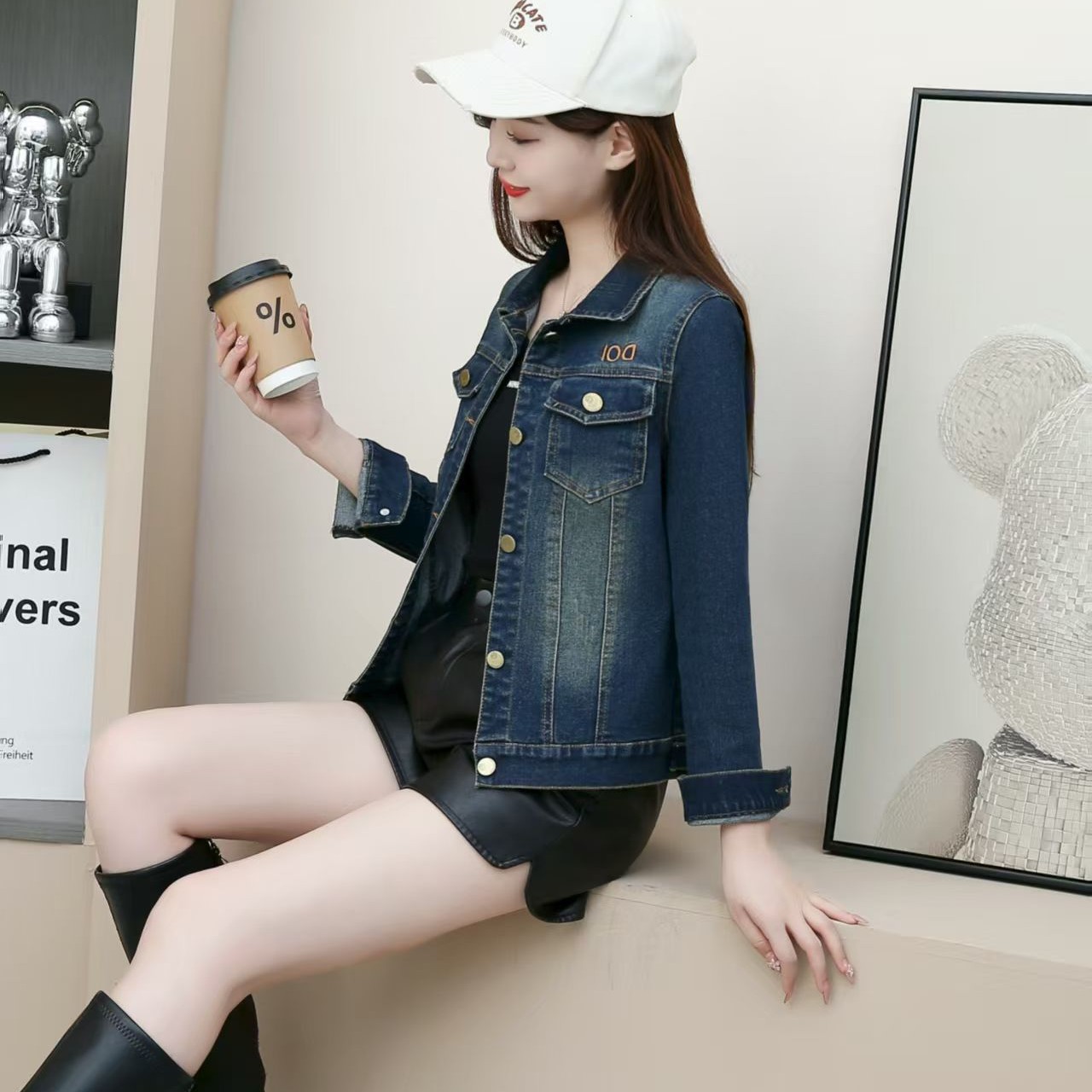 牛仔外套柔软舒适有弹性