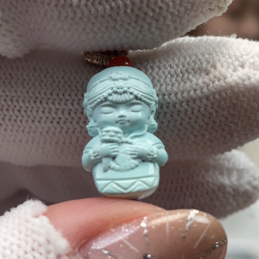 绿松石未镶嵌挂件