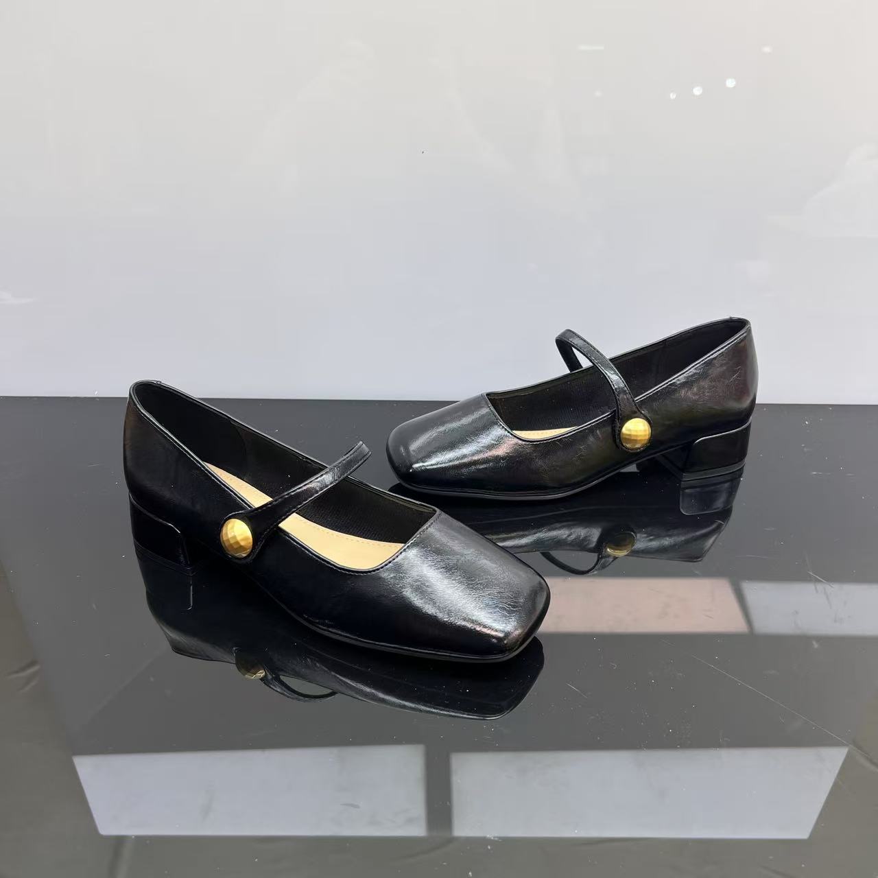 夏季新款圆头单鞋气质女鞋时尚粗跟浅口单鞋 X 检 335