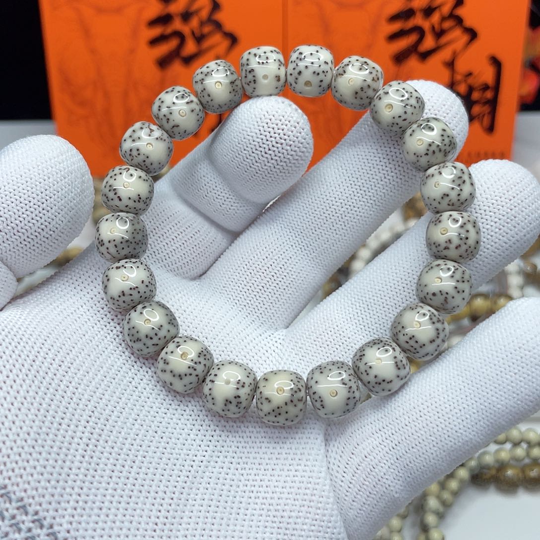 星月菩提吊坠11/10黄金瞳骨瓷白福利112