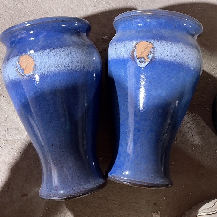 红陶口径14高度26两只瑕疵