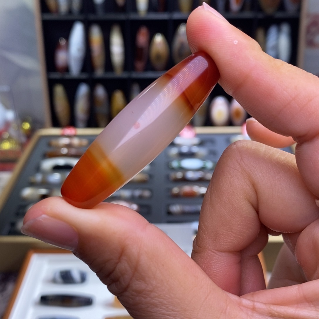 合金颈饰玛瑙/玉髓