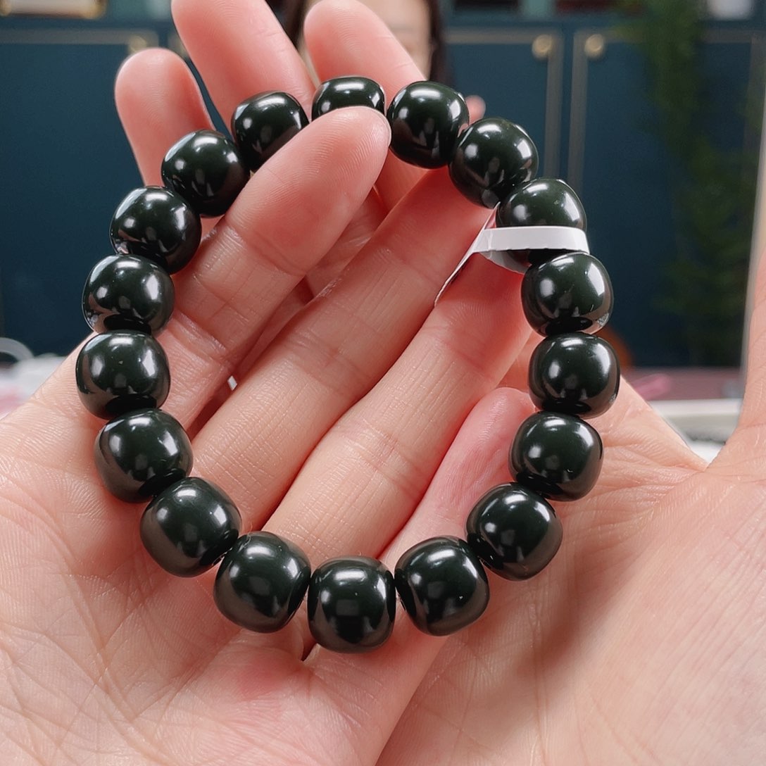 和田玉手串未镶嵌塔青卡11.12