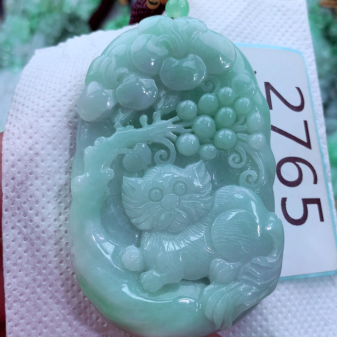 吊坠(不含链)未镶嵌翡翠