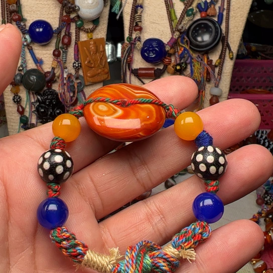 玛瑙/玉髓颈饰未镶嵌