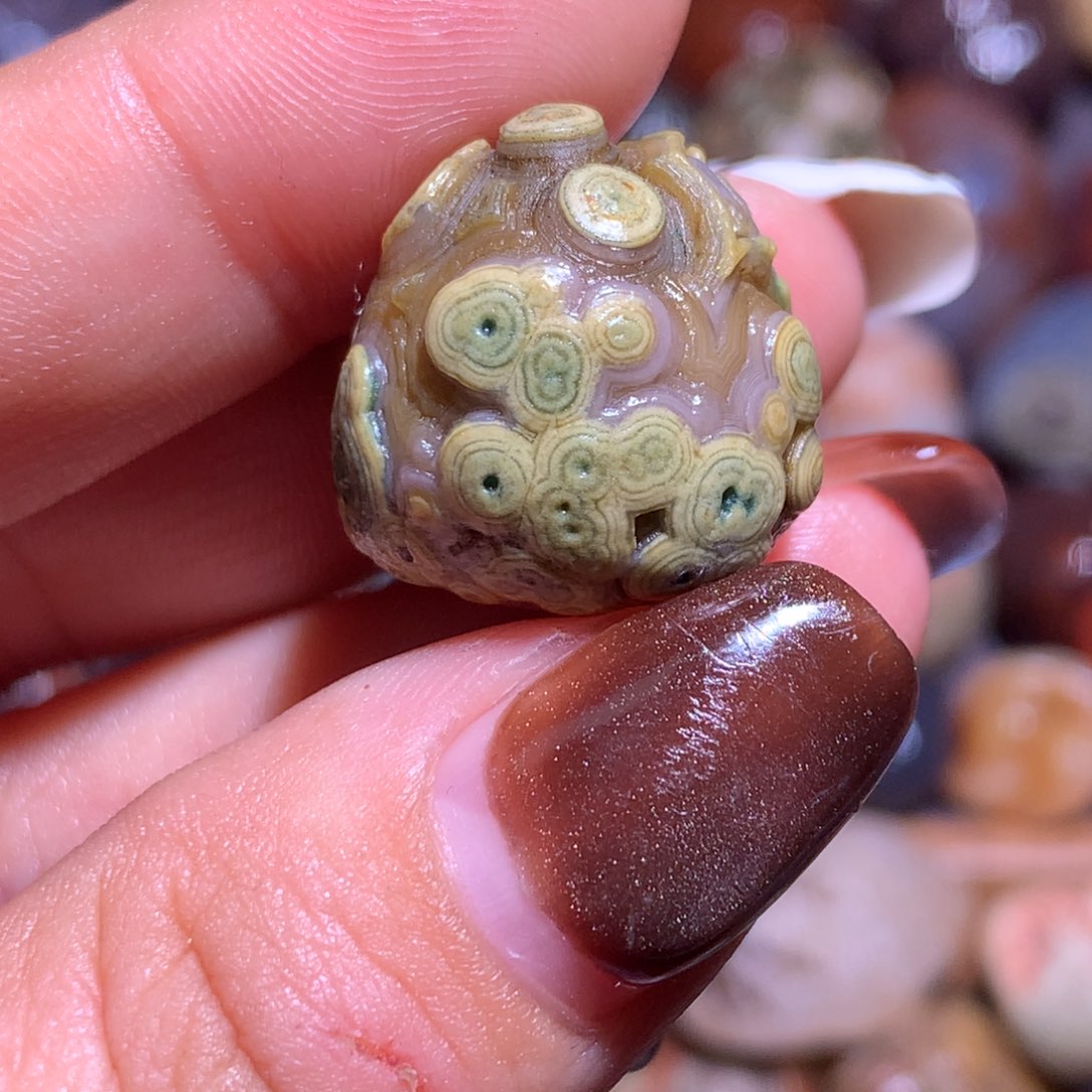 石材浮雕眼睛石。。。。